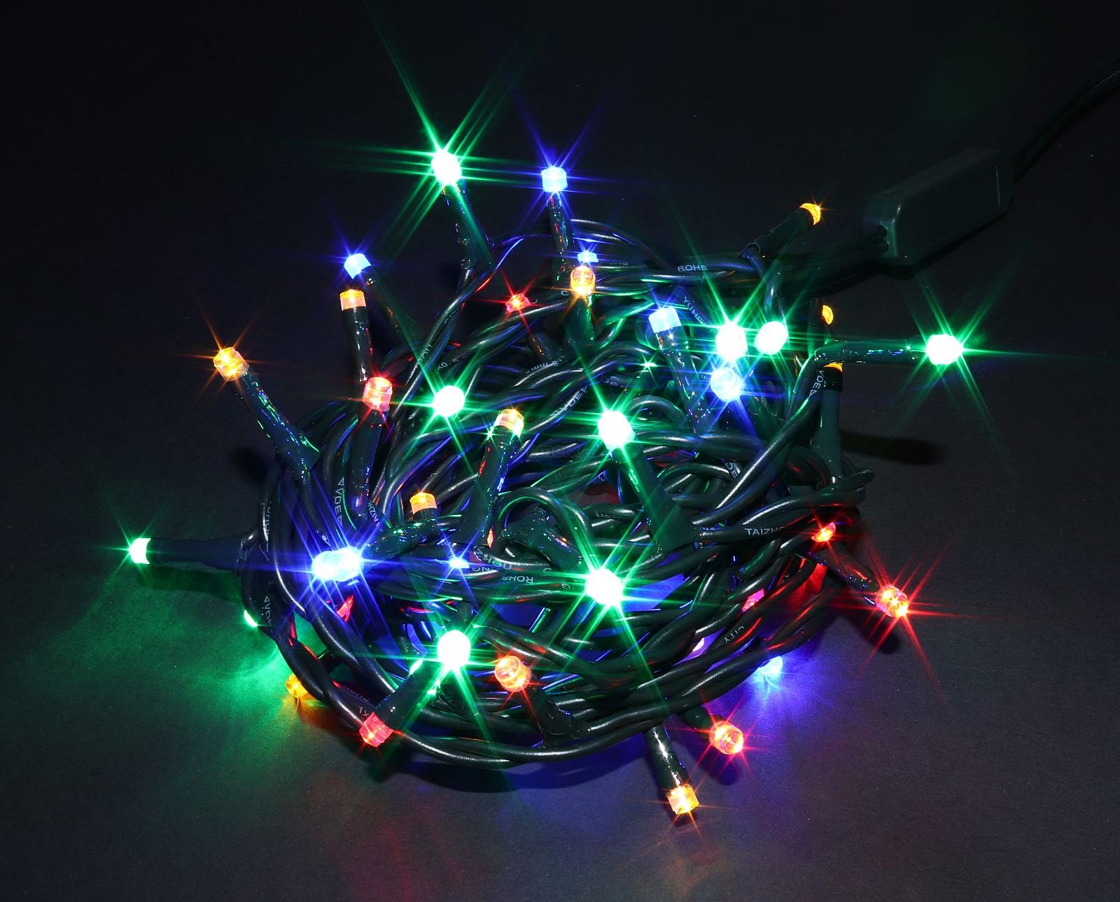 Vánoční řetěz 50 LED, barevné, délka 4m, vnitřní (V50M)