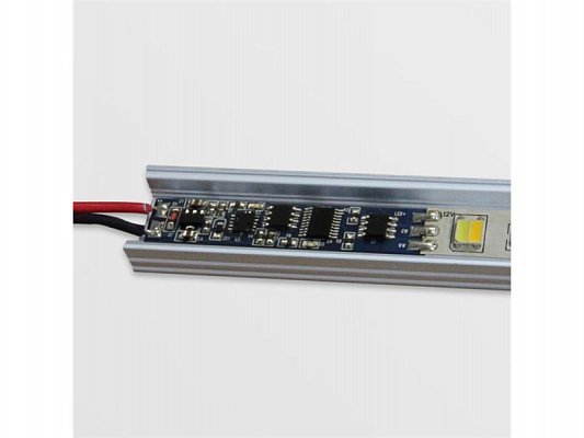 Spínač bezdotykový Proximity do AL profilu pro CCT LED pásky PS351