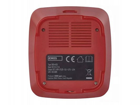 Nabíječka baterií EMOS profi BCN-42D + 4AA 2700