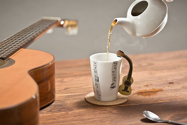 Hrnek GADGET MASTER Music Mug Classic Guitar