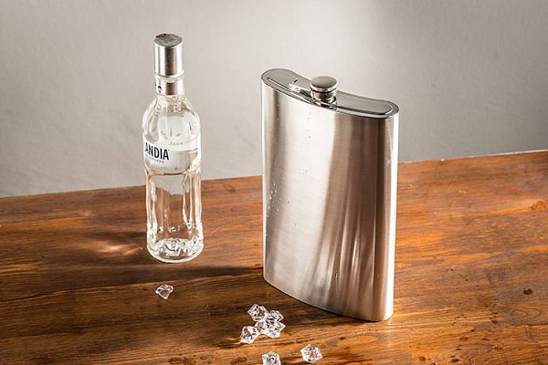 Láhev placatka GADGET MASTER Giant Hip Flask