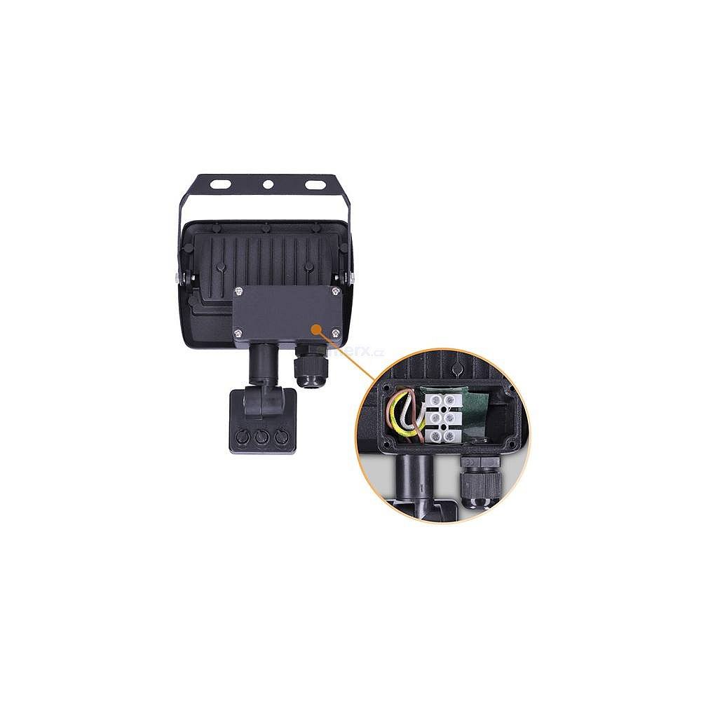 LED reflektor 230VAC, 10W, 4000K, IP44, IR senzor