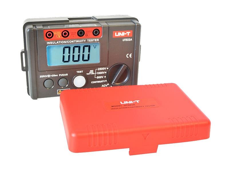 Tester izolačního odporu UNI-T UT502A