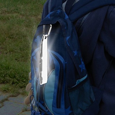 Reflexní přívěšek s karabinou S.O.R. COMPASS 01574