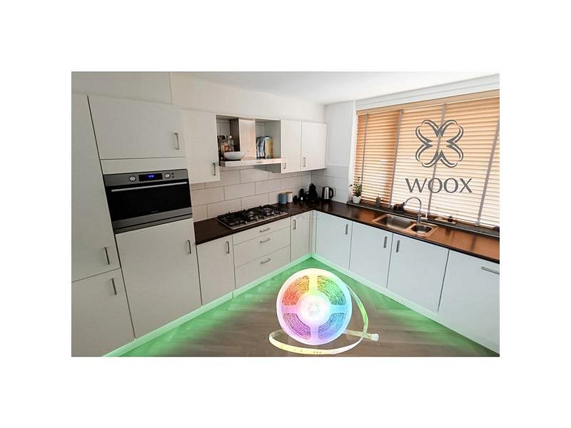 Smart LED pásek 12V 48LED/m IP65 24W RGBW WOOX R5149 5m WiFi Tuya