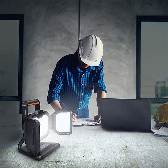 LED reflektor SOLIGHT WM-30W-RE 30W