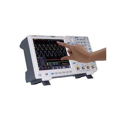 Osciloskop čtyřkanálový 100MHz, 400V AC/DC