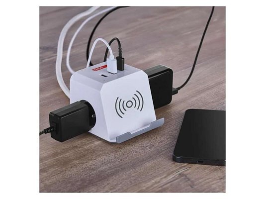 Prodlužovací kabel EMOS P0212CQ s bezdrátovou nabíječkou