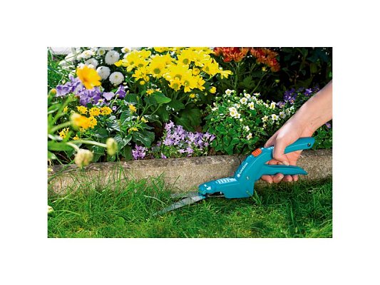 Nůžky na trávu GARDENA 8730-20 Classic