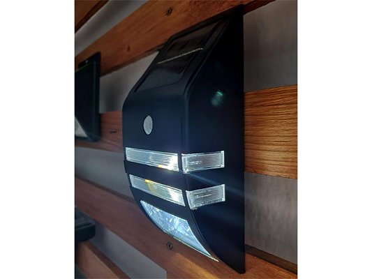 Svítidlo solární TRIXLINE TR 619 PIR