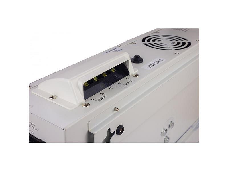 Stabilizátor napětí VOLT AVR 10000 Slim