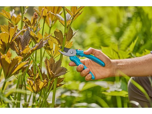 Zahradní nůžky GARDENA EasyCut