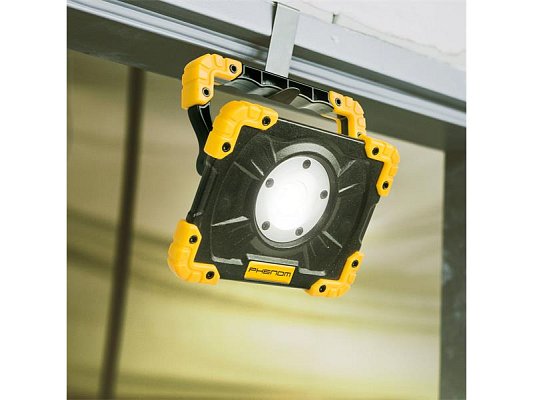 LED reflektor PHENOM 18645 5W