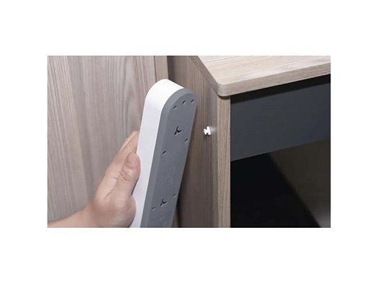 Prodlužovací přívod 3 zásuvky 2m EMOS P1312FC USB s vypínačem