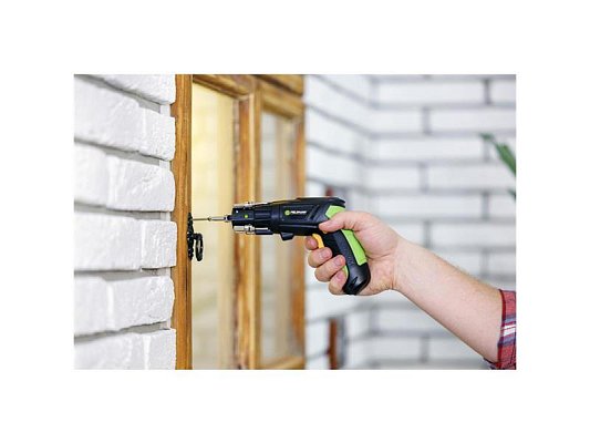 Šroubovák AKU FIELDMANN FDS 10102-A