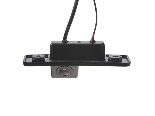 Kamera parkovací PAL/NTSC do vozu Škoda Octavia II (sedan i combi)
