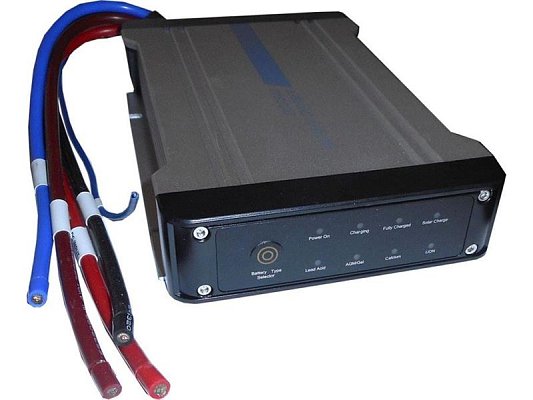Nabíječka DC-DC CARSPA DCDS40 v.2, 12V/40A se vstupem pro soláry