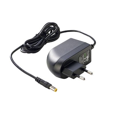 Spínaný síťový napájecí adaptér 18W, 7,5V/2,4A DC, souosý konektor 5,5/2,1mm, vnitřní plus, stabilizovaný