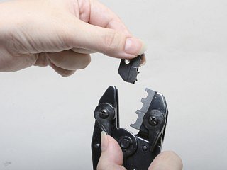 Krimpovací kleště s výměnitelnými čelistmi PROSKIT CP-3005F