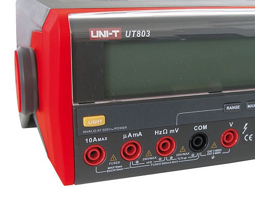 Stolní multimetr UNI-T UT803