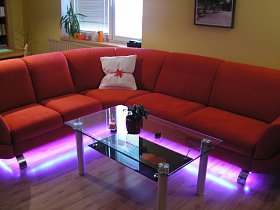 Sada 5m RGB LED pásek + napáječ + RGB ovladač 20 funkcí  rádiový.